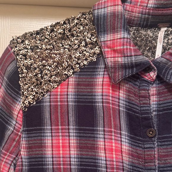 EUC Free People Long Sleeve Plaid Flannel Shirt w/Sequins Size Medium - Picture 3 of 7